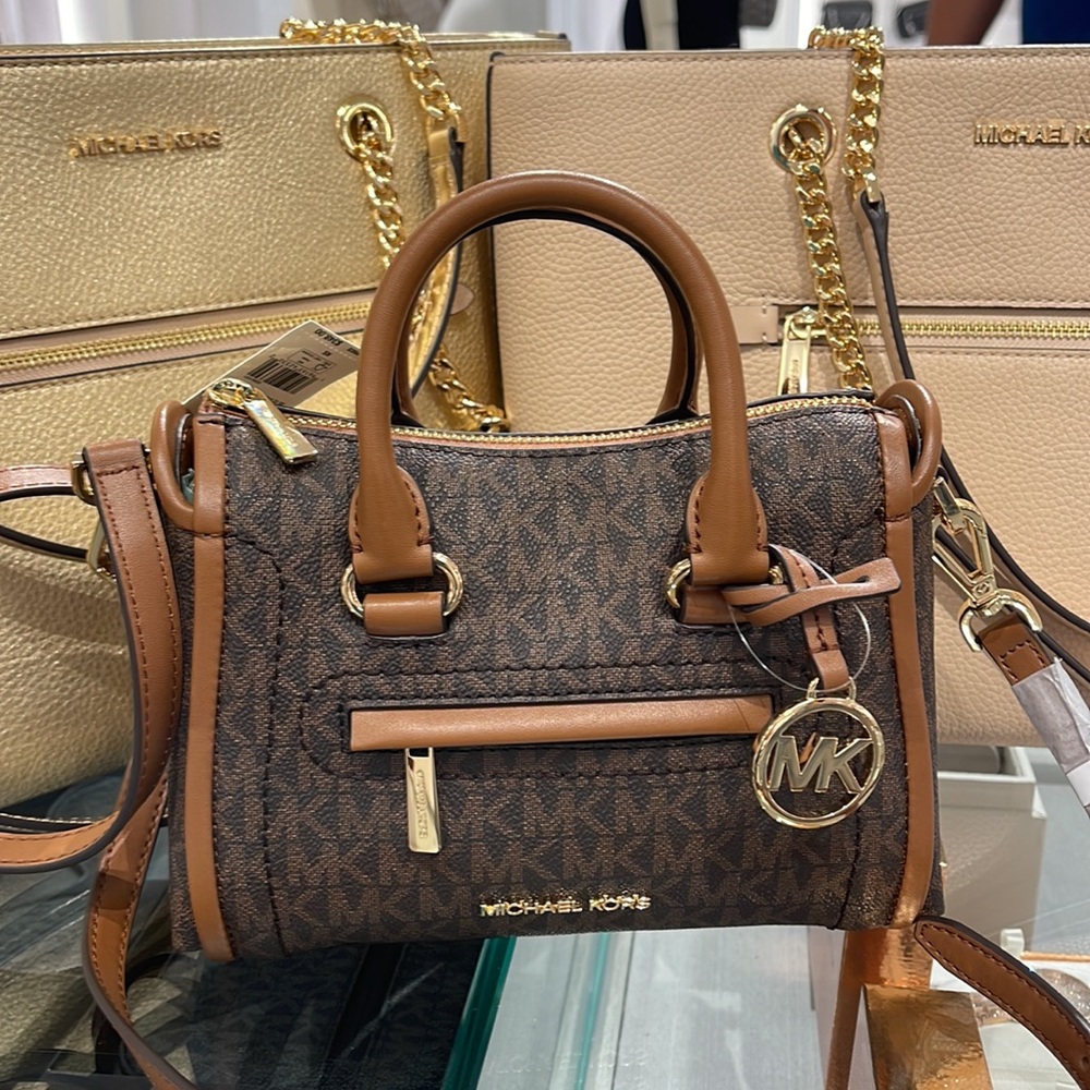 MICHAEL KORS
Carine Extra-Small Logo Satchel
Brown Signature 
NWT - Picture 4 of 16